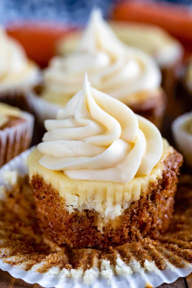 How to Bake Delightful Carrot Cake Cupcakes