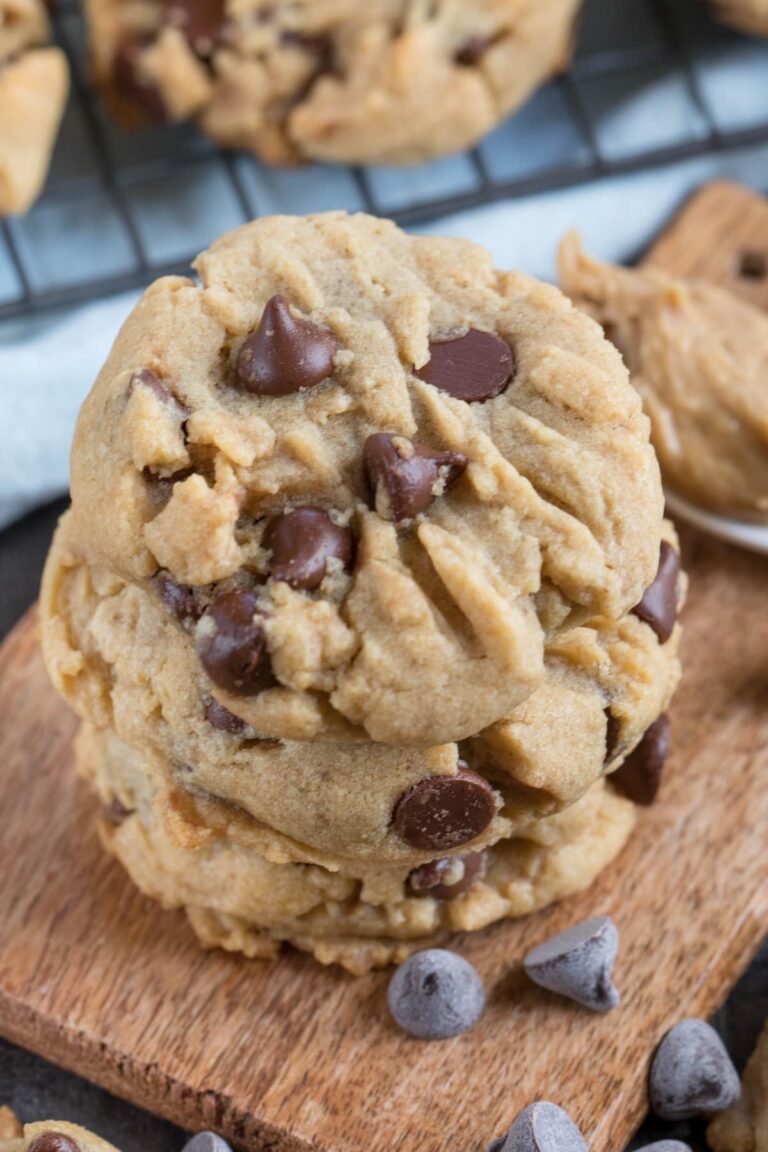 Dreamy Peanut Chocolate Chip Cookies