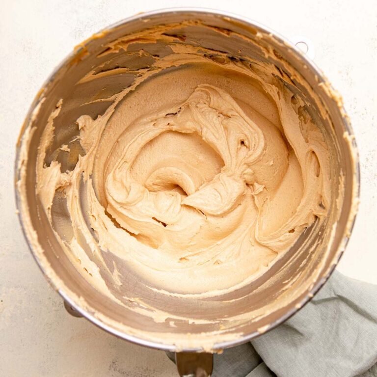 Creamy Peanut Butter Frosting How To
