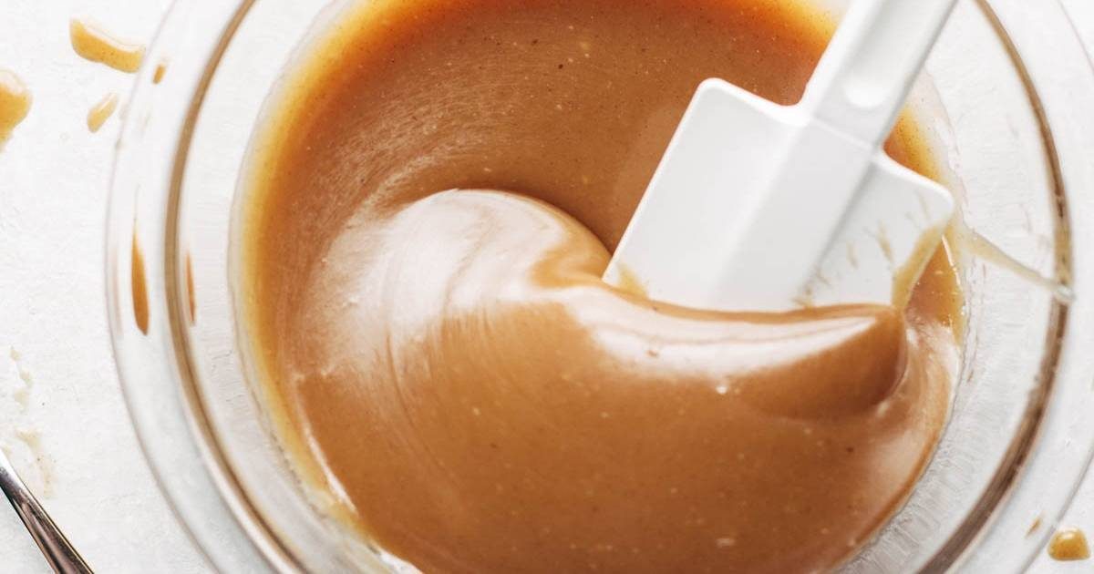 Easy Vegan Caramel Sauce Magic