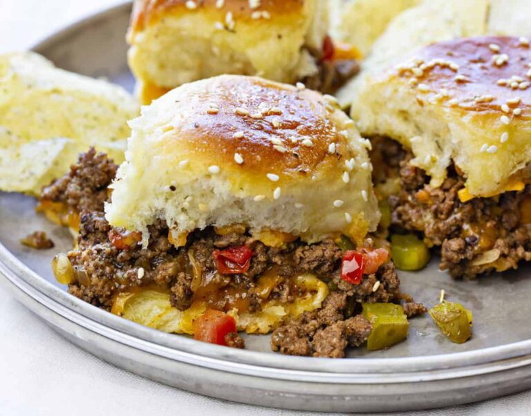 Mini Cheeseburgers How to Make Easy Sliders