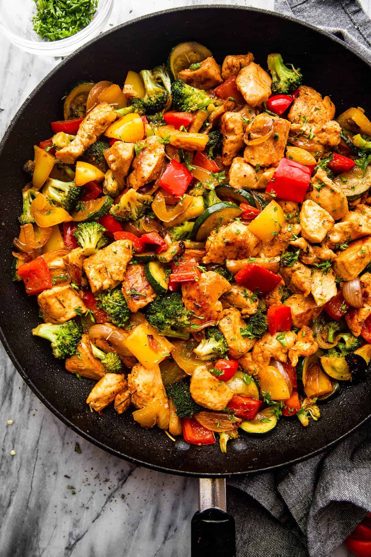 Easy Chicken Veggie Skillet Dinner